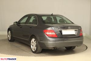 Mercedes C-klasa 2010 1.8 154 KM
