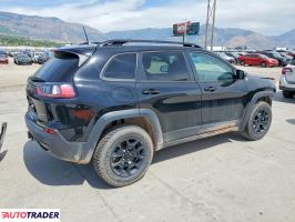 Jeep Cherokee 2022 3