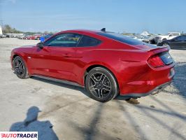 Ford Mustang 2022 5