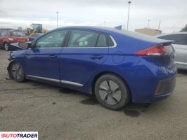 Hyundai IONIQ Hybrid 2021 1