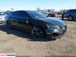 Nissan Altima 2025 2