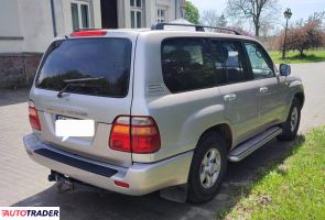 Toyota Land Cruiser 2000 4.2 204 KM