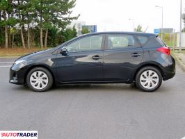 Toyota Auris 2013 1.3 97 KM Toyota Auris 2013 1.3 97 KM