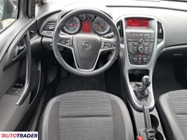 Opel Astra 2016 1.6 113 KM