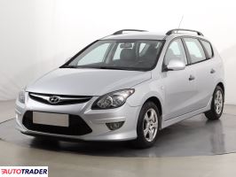 Hyundai i30 2010 1.6 88 KM