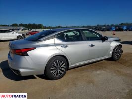 Nissan Altima 2024 2