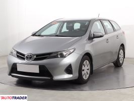 Toyota Auris 2014 1.4 88 KM