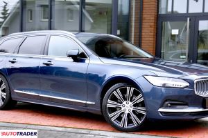 Volvo V90 2021 2.0 235 KM