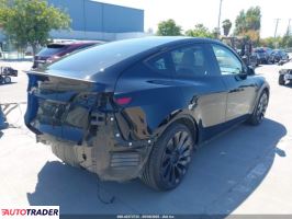 Tesla Model Y 2022 Tesla Model Y 2022