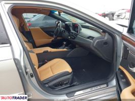 Lexus ES 2025 3