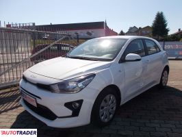 Kia Rio 2021 1 100 KM Kia Rio 2021 1 100 KM