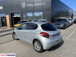 Peugeot 208 2016 1.2 110 KM