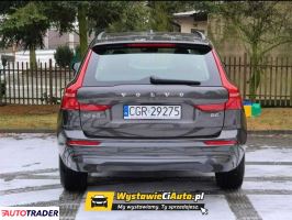 Volvo XC60 2021 2.0 197 KM