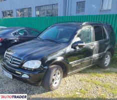 Mercedes M-klasa 2003 3.7 245 KM