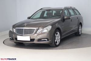 Mercedes E-klasa 2010 2.1 201 KM