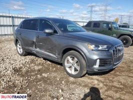 Audi Q7 2021 3