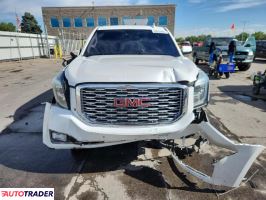GMC Yukon 2019 6