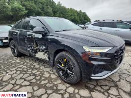 Audi Q8 2021 3