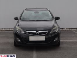 Opel Astra 2011 1.6 177 KM