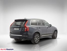 Volvo XC90 2022 2.0 235 KM