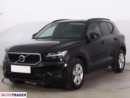 Volvo XC40 2019 2.0 147 KM
