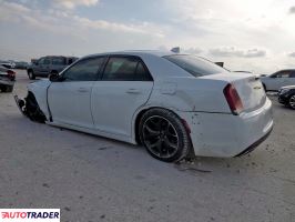 Chrysler 300C 2023 3