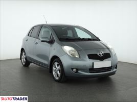 Toyota Yaris 2006 1.3 85 KM Toyota Yaris 2006 1.3 85 KM