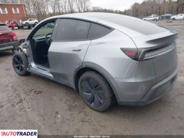 Tesla Model Y 2026