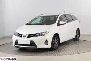 Toyota Auris 2014 1.8 134 KM Toyota Auris 2014 1.8 134 KM