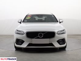 Volvo V90 2018 2.0 231 KM