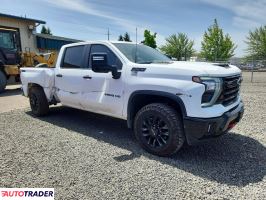 Chevrolet Silverado 2026 6