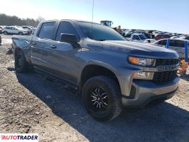 Chevrolet Silverado 2020 4