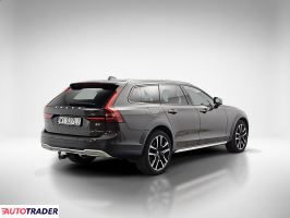 Volvo V90 2022 2.0 235 KM
