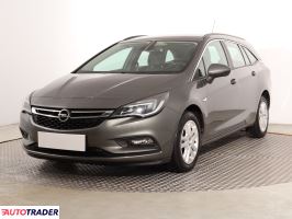 Opel Astra 2017 1.4 123 KM