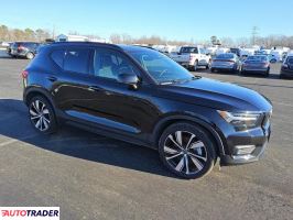 Volvo XC40 2021