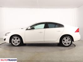 Volvo S60 2013 2.0 134 KM
