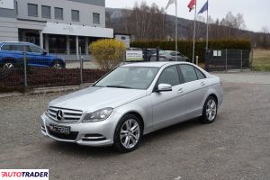 Mercedes C-klasa 2012 2.1 120 KM