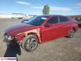 Hyundai Elantra - zobacz ofertę