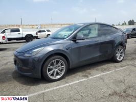Tesla Model Y 2024 Tesla Model Y 2024