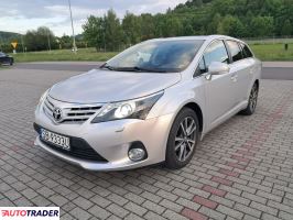 Toyota Avensis 2013 2.0 124 KM