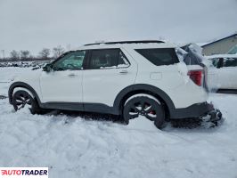 Ford Explorer 2022 3