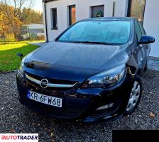 Opel Astra 2015 1.6 110 KM