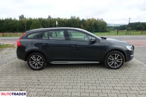 Volvo V60 Cross Country 2017 2.0 190 KM