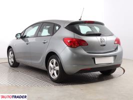 Opel Astra 2012 1.4 85 KM