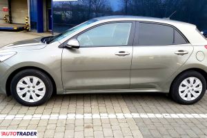Kia Rio 2019 1 101 KM Kia Rio 2019 1 101 KM