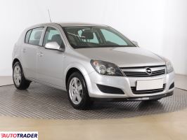 Opel Astra 2011 1.6 113 KM