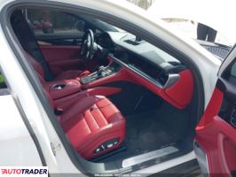 Porsche Panamera 2019 4