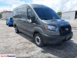 Ford Transit 2025 3