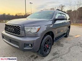 Toyota Sequoia 2021 5
