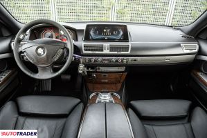 BMW 730 2007 3.0 231 KM BMW 730 2007 3.0 231 KM